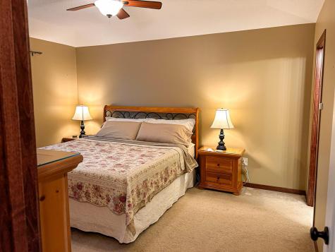 21215 Old Lake George Boulevard NW Oak Grove MN 55303
