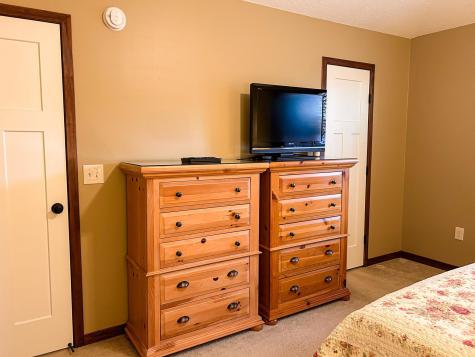 21215 Old Lake George Boulevard NW Oak Grove MN 55303