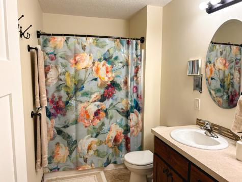 21215 Old Lake George Boulevard NW Oak Grove MN 55303