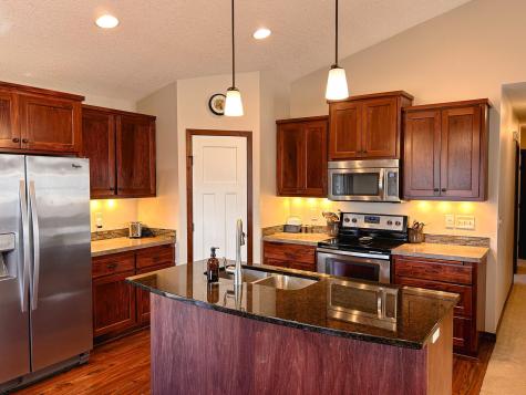 21215 Old Lake George Boulevard NW Oak Grove MN 55303