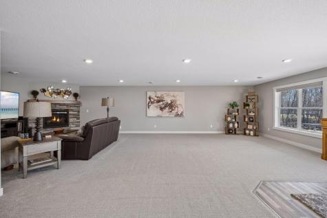 13044 196th Court NW Elk River MN 55330