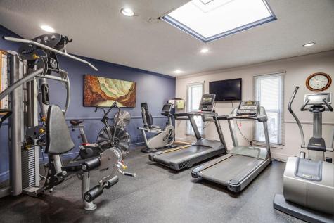 10401 Cedar Lake Road Hopkins MN 55305