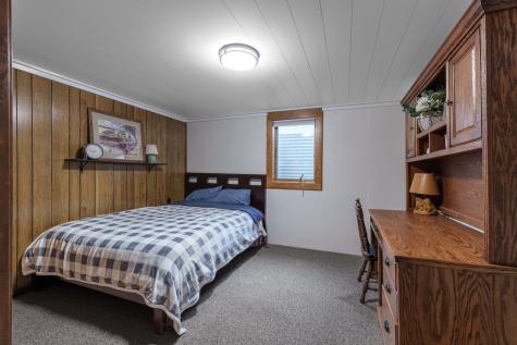 533 Maple Lane Moorhead MN 56560