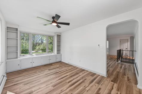 1357 County Road H2 White Bear Lake MN 55110