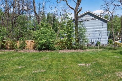 1357 County Road H2 White Bear Lake MN 55110