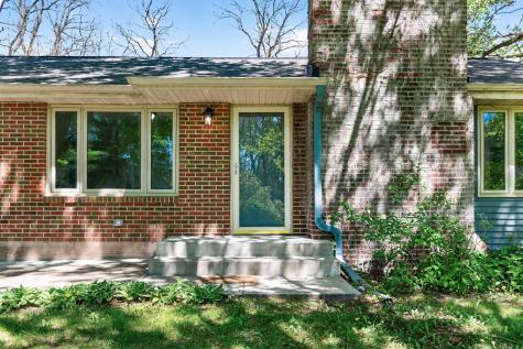 1357 County Road H2 White Bear Lake MN 55110