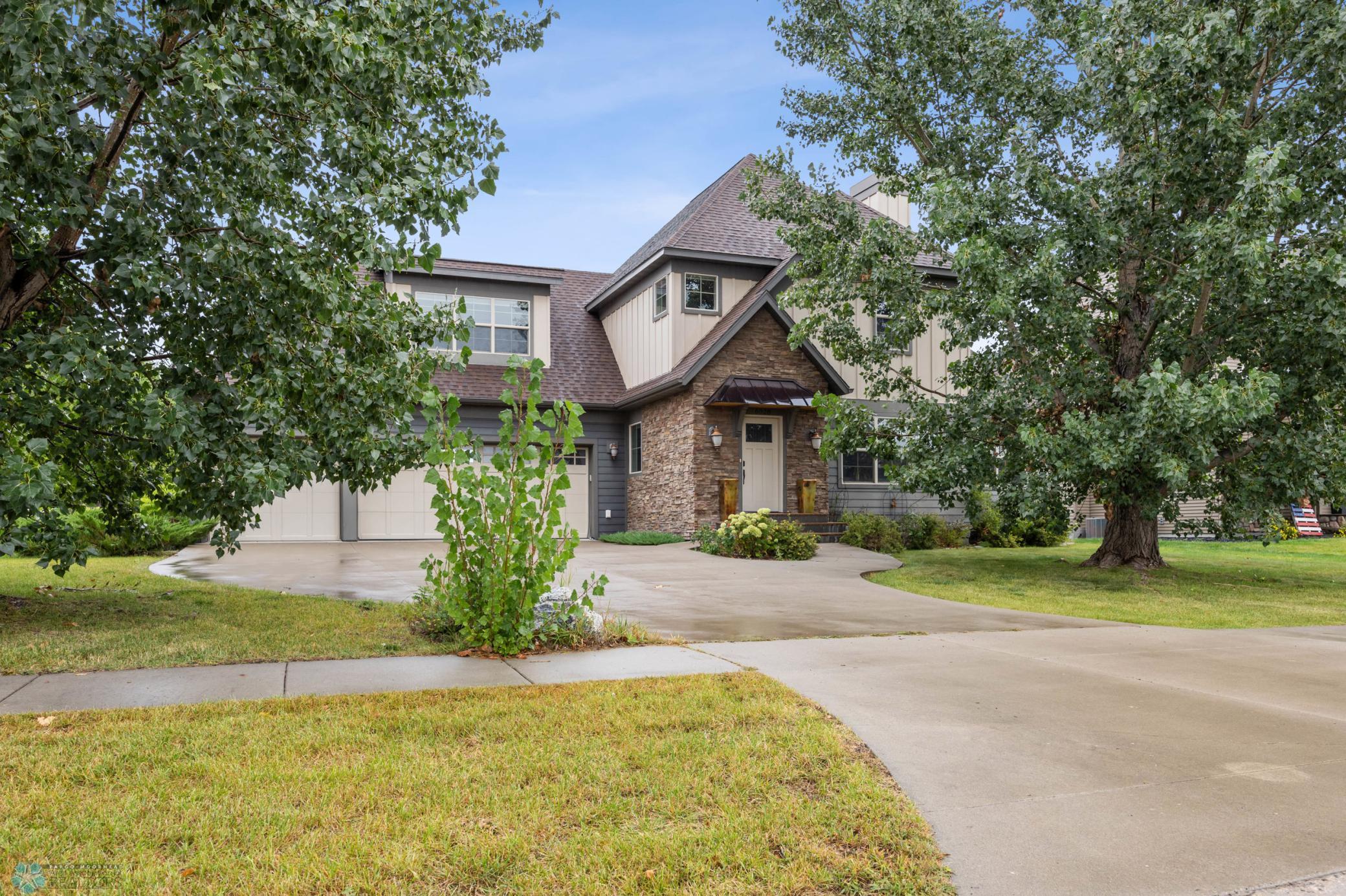 6028 Silverleaf Drive S Fargo ND 58104