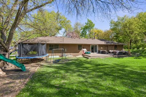 1105 Lakeview Drive Burnsville MN 55337