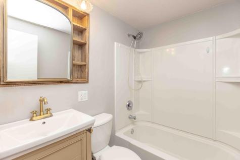 1410 14 1/2 Street S Fargo ND 58103