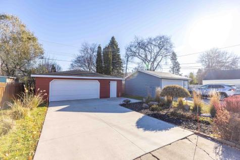 1410 14 1/2 Street S Fargo ND 58103