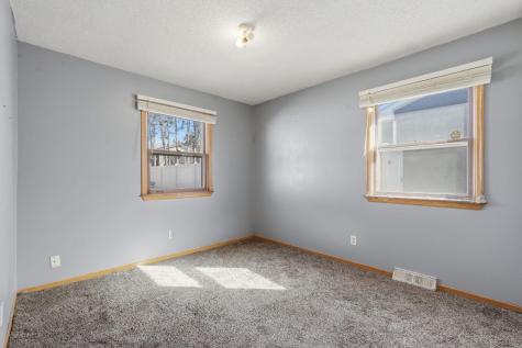 5705 Washington Street NE Fridley MN 55432