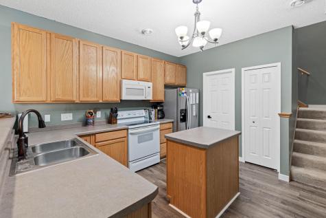 374 Frederick Circle Hastings MN 55033