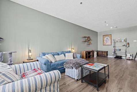 374 Frederick Circle Hastings MN 55033