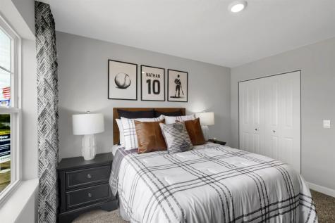2010 Highview Terrace Shakopee MN 55379