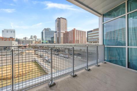 345 6th Avenue N Minneapolis MN 55401