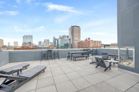 345 6th Avenue N Minneapolis MN 55401