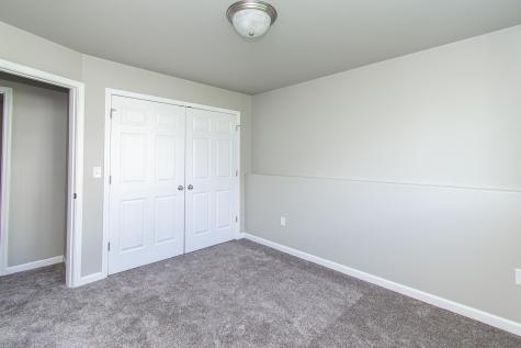 2042 12 Street W West Fargo ND 58078