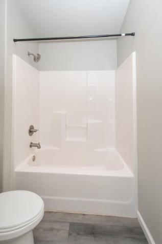 2042 12 Street W West Fargo ND 58078