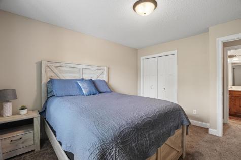 10105 180th Avenue NW Elk River MN 55330