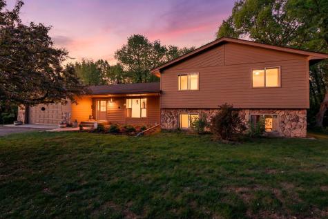 7636 Aladdin Avenue NW Buffalo MN 55313