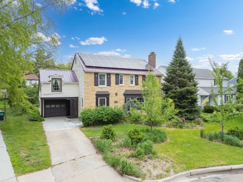 827 10 1/2 Street SW Rochester MN 55902
