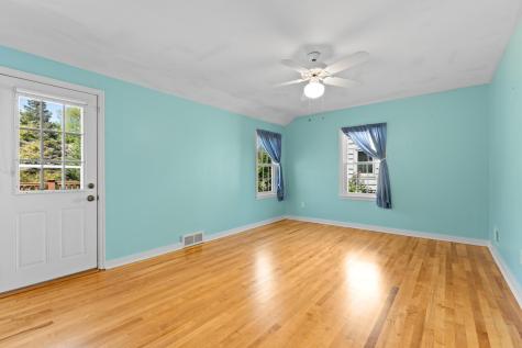 827 10 1/2 Street SW Rochester MN 55902