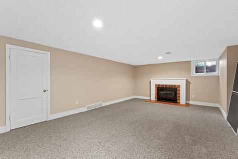 827 10 1/2 Street SW Rochester MN 55902