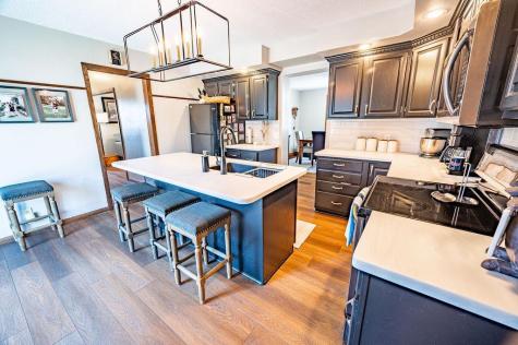 438 W Kinne Street Ellsworth WI 54011