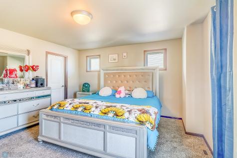3252 10th Street N Fargo ND 58102
