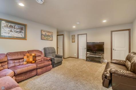 3252 10th Street N Fargo ND 58102