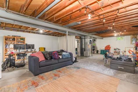 9900 Cedar Lake Road Minnetonka MN 55305