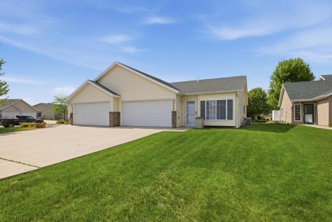 3404 38th Street S Moorhead MN 56560