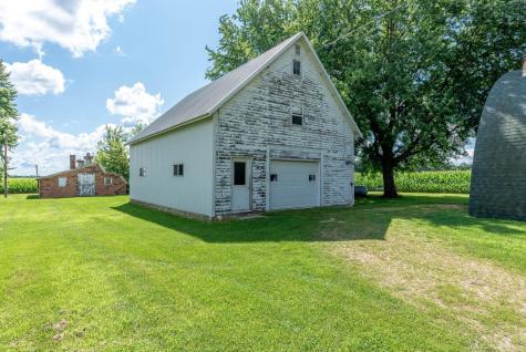 51245 136th Street Vernon Center MN 56090