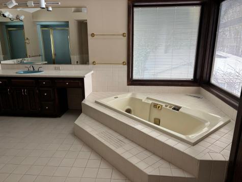 12521 Homestead Drive Hugo MN 55110
