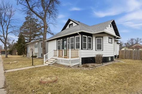 208 1 Avenue SE Dilworth MN 56529