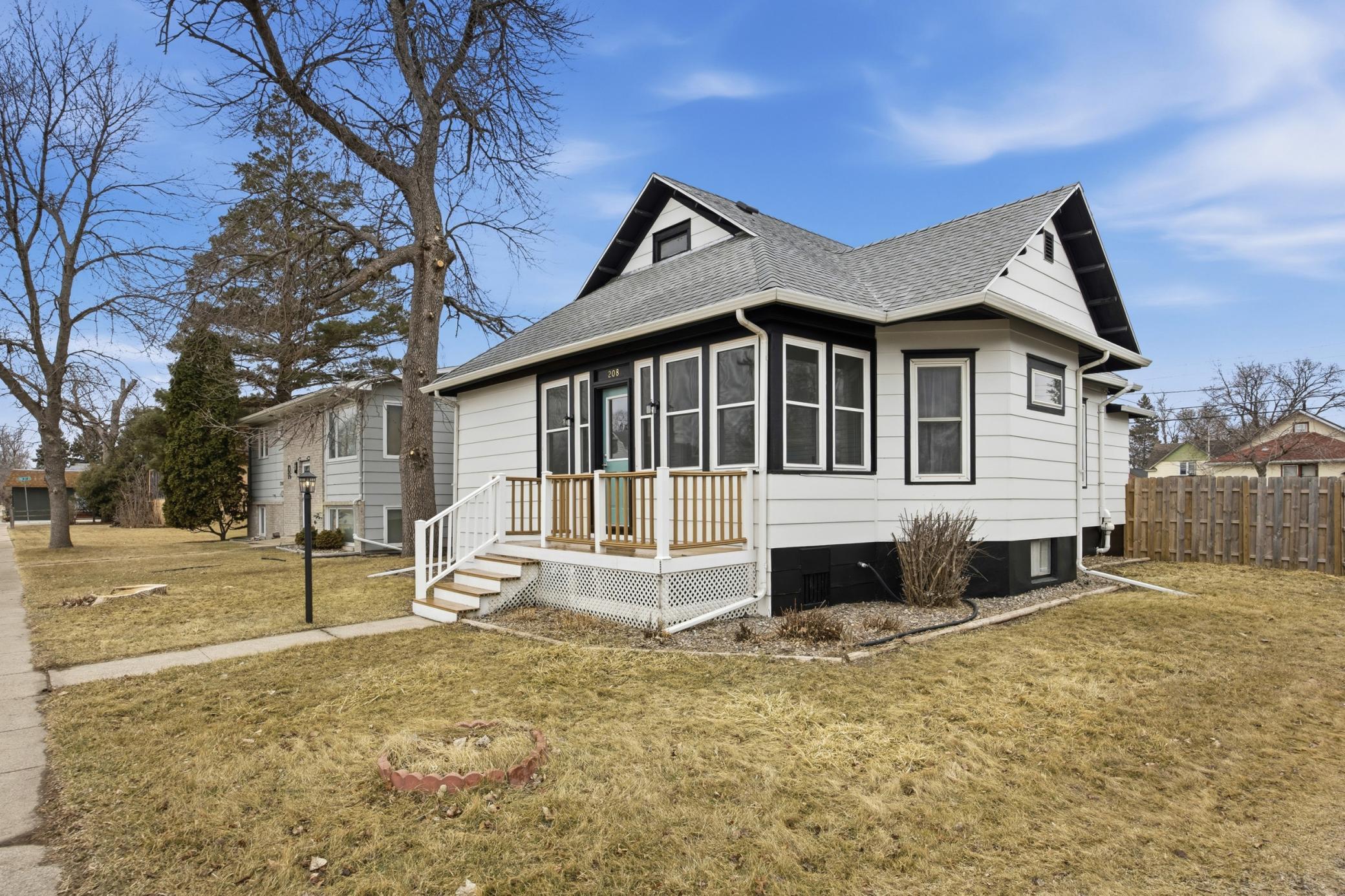 208 1 Avenue SE Dilworth MN 56529