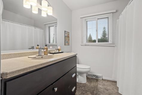 1902 24th Avenue S Moorhead MN 56560