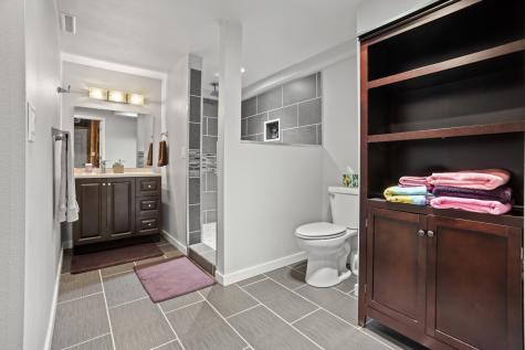 1902 24th Avenue S Moorhead MN 56560