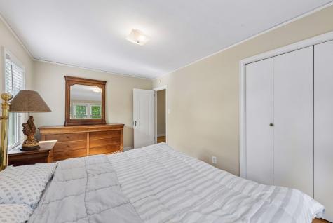 1731 Hillcrest Avenue Saint Paul MN 55116