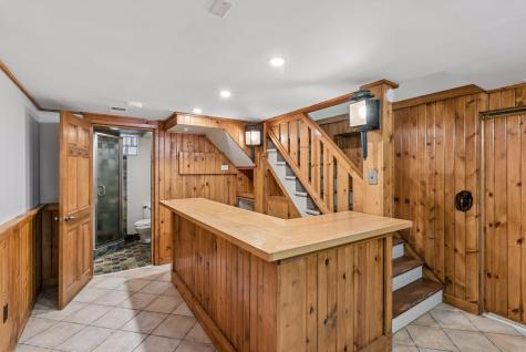 1731 Hillcrest Avenue Saint Paul MN 55116
