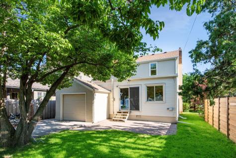 1731 Hillcrest Avenue Saint Paul MN 55116