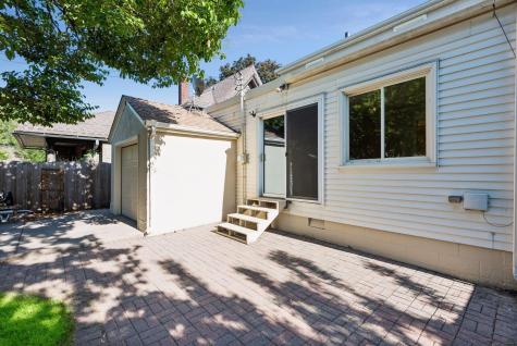 1731 Hillcrest Avenue Saint Paul MN 55116