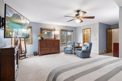 11380 Louisiana Circle Bloomington MN 55438