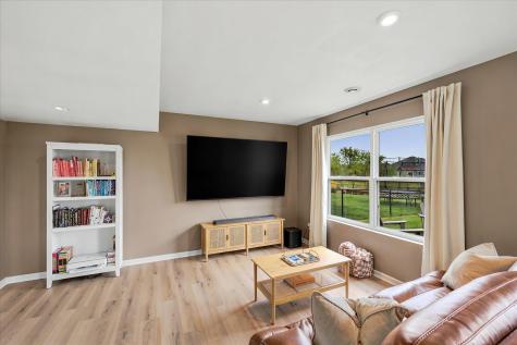1886 Spring Creek Drive Carver MN 55315