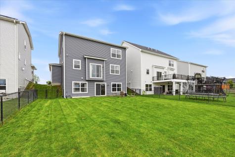1886 Spring Creek Drive Carver MN 55315