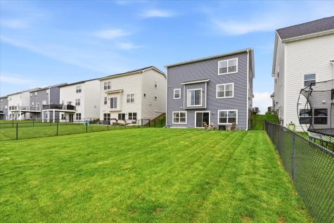 1886 Spring Creek Drive Carver MN 55315