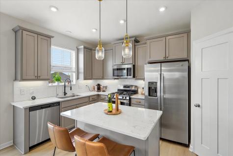 1886 Spring Creek Drive Carver MN 55315