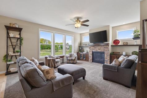 4564 121st Court NE Blaine MN 55449