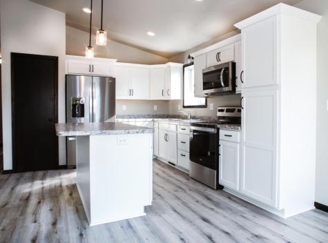 6720 Thomas Street Horace ND 58047