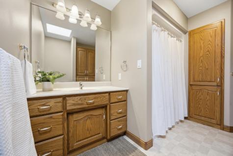 106 50th Avenue E West Fargo ND 58078